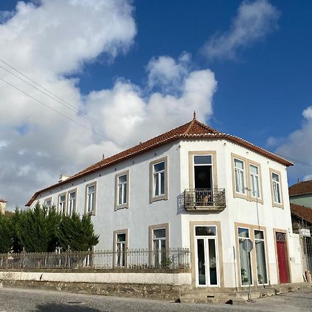 Casa Dos Caminhos De Santiago Bed & Breakfast Mosteiro  ภายนอก รูปภาพ
