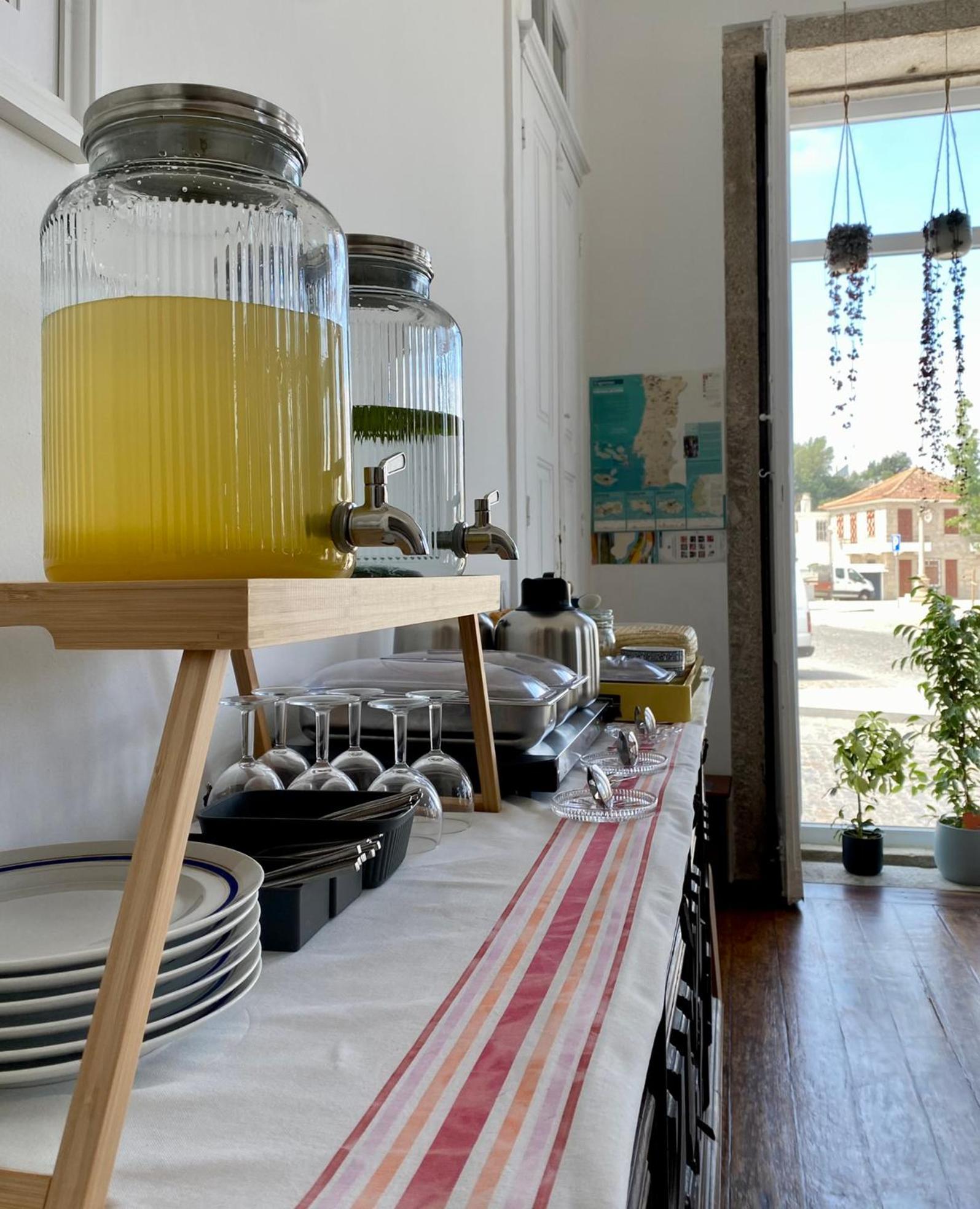 Casa Dos Caminhos De Santiago Bed & Breakfast Mosteiro  ภายนอก รูปภาพ